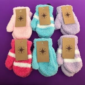 Adorable youth mittens. Red, gray, orange, lavender, white in these 6 pair. NWT.
